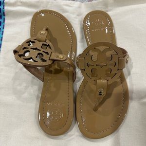 Tory Burch miller sandal in Tan